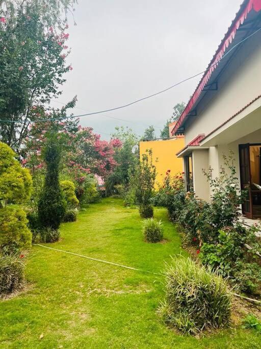 Shivalaya Cottage,Home Away From Home,Mehragaon,Bhimtal Bhowali Esterno foto